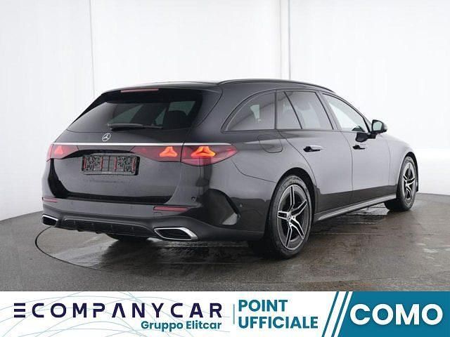 Usata Mercedes E220 AMG Line Premium 197 CV (144 kW) 2024 Vari colori Station wagon