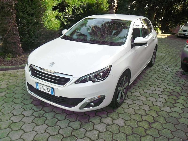 Usata Peugeot 308 GT 120 CV (88 kW) 2016 Bianco Berlina