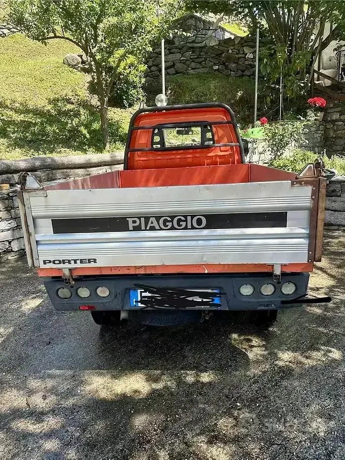 Usata Piaggio Porter 64 CV (47 kW) 2010 Arancione