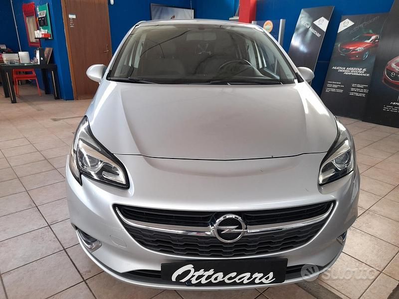 Usata Opel Corsa 2015 Grigio Utilitaria