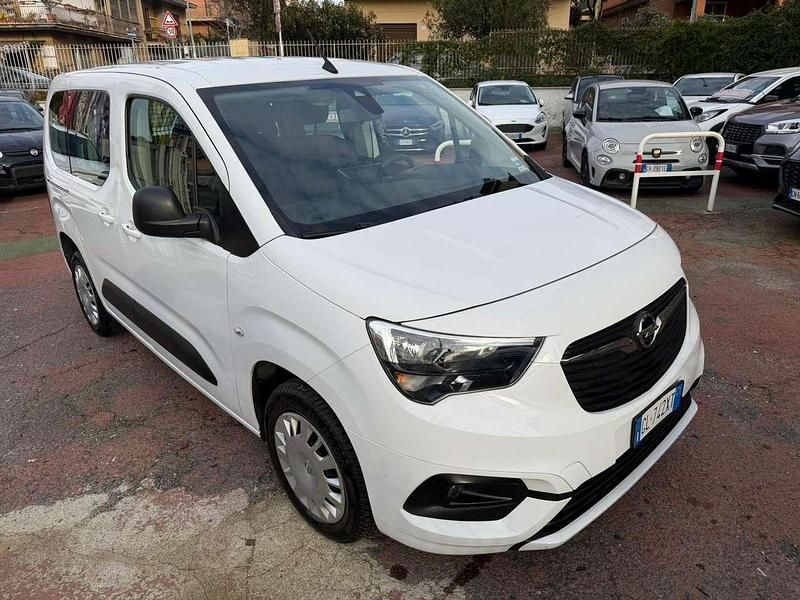 Usata Opel Combo 102 CV (75 kW) 2023 Bianco Furgone