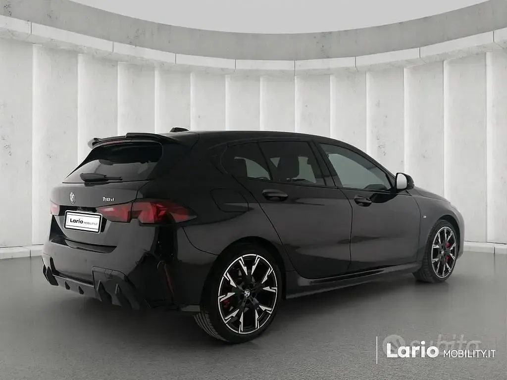Usata BMW 118 M Sport 150 CV (110 kW) 2025 Nero Utilitaria