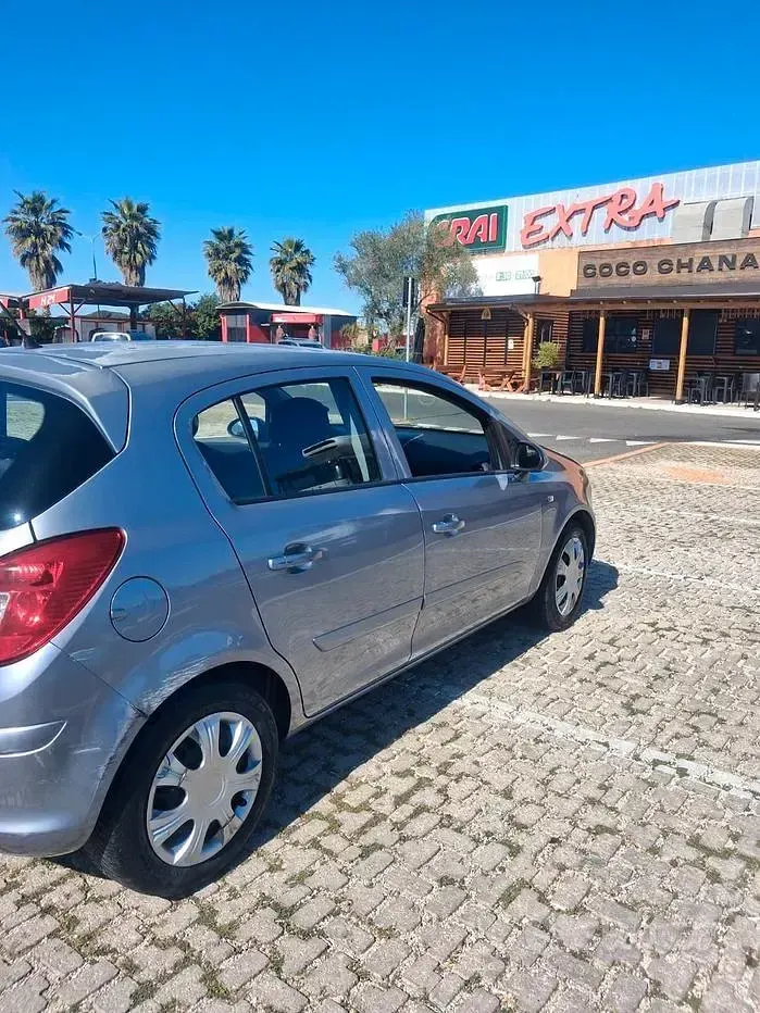 Usata Opel Corsa 80 CV (58 kW) 2007 Grigio Utilitaria