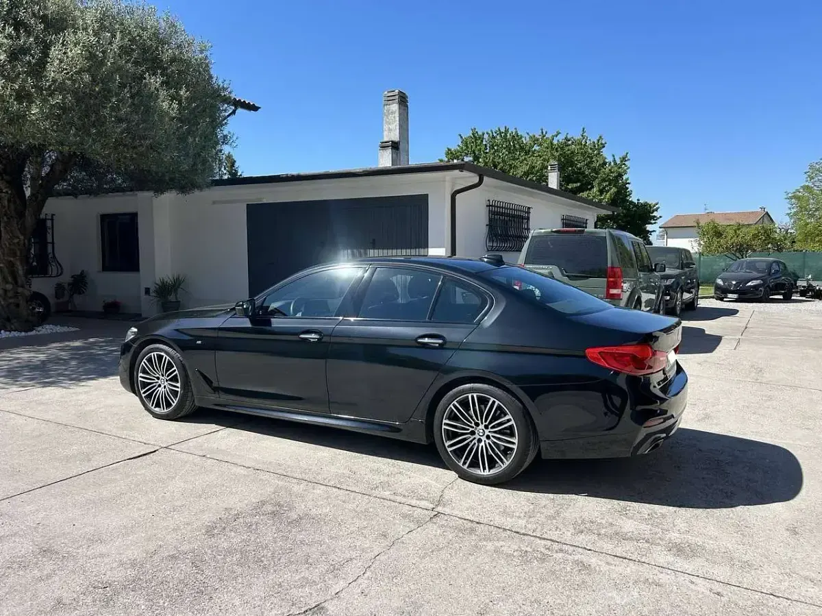 Usata BMW 520 M Sport 190 CV (139 kW) 2019 Nero Berlina