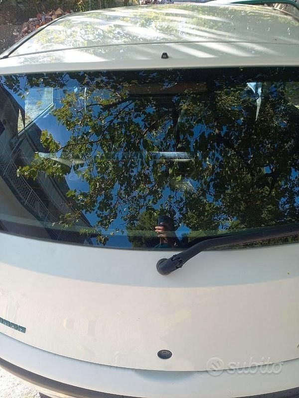 Usata Fiat Punto 60 CV (44 kW) 2001 Bianco Utilitaria