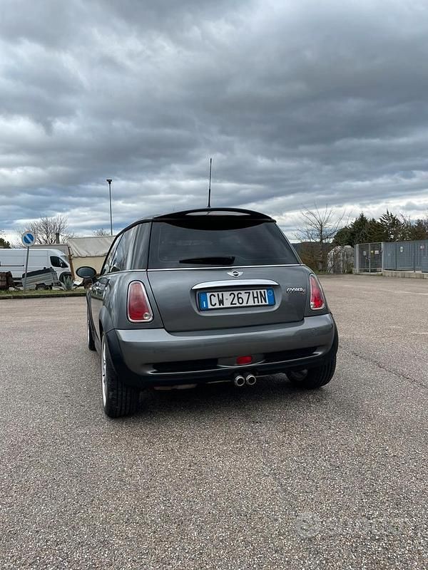Usata Mini Cooper S Coupé 170 CV (125 kW) 2005 Grigio Coupé
