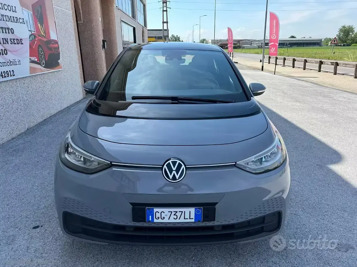 Usata VW ID.3 Pro Performance 69 kW (95 CV) 2021 Grigio Utilitaria