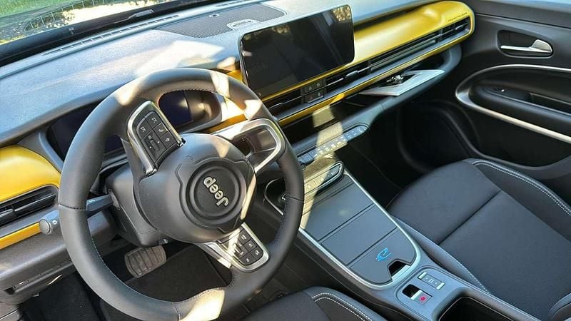 Usata Jeep Avenger EV 61 kW (84 CV) 2023 SUV