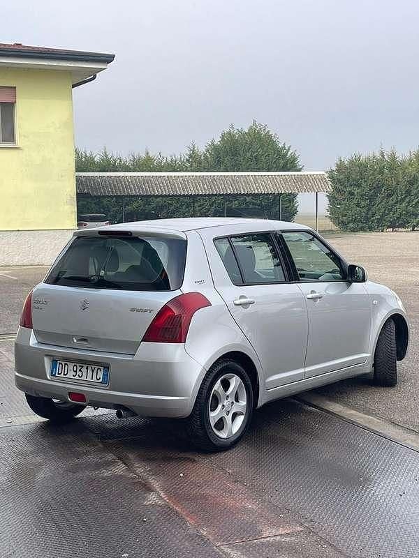 Usata Suzuki Swift GLX 69 CV (50 kW) 2006 Utilitaria