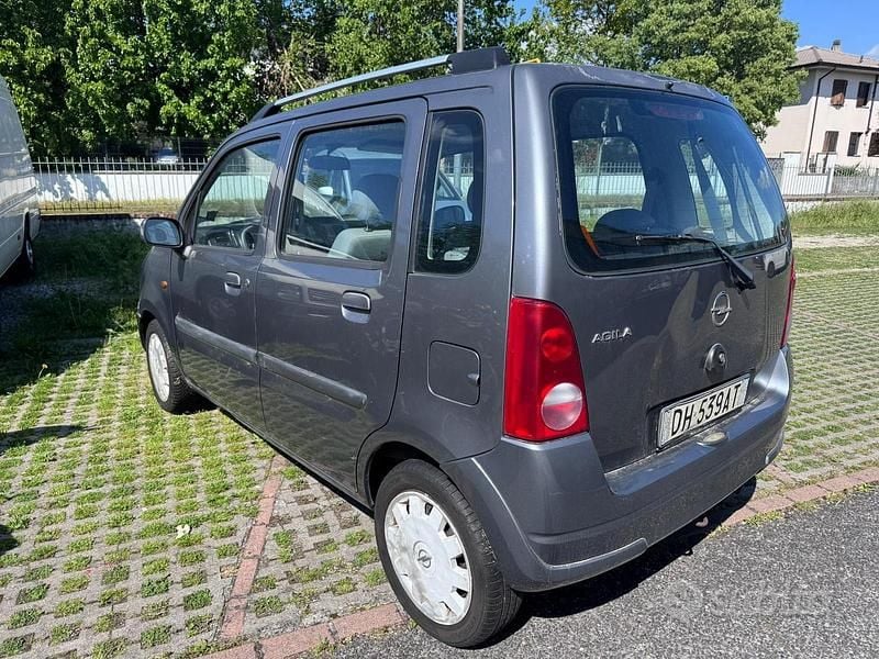 Usata Opel Agila 2007 Grigio Monovolume