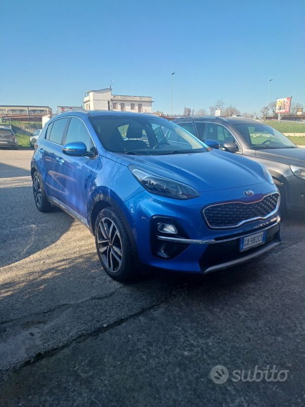 Blu Usata 2020 Kia Sportage SUV | 15.000 € (Buon prezzo) - Immagine 1/4