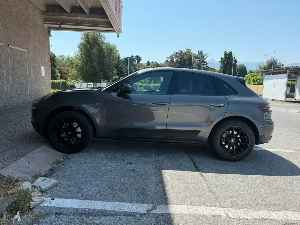 Usata Porsche Macan 250 CV (183 kW) 2014 Grigio SUV
