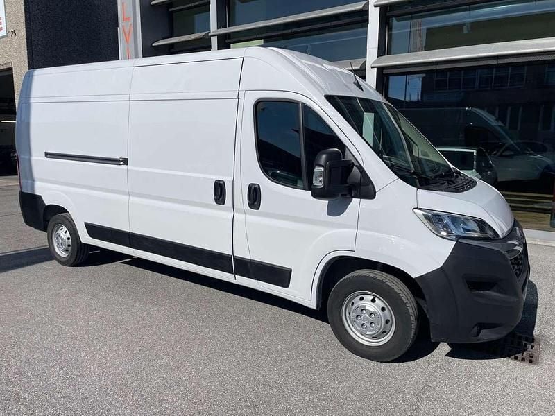 Usata Citroën Jumper 165 CV (121 kW) 2022 Bianco Monovolume