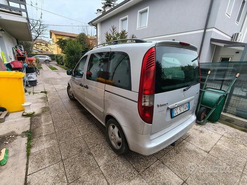Usata Mercedes Vaneo 91 CV (66 kW) 2002 Monovolume