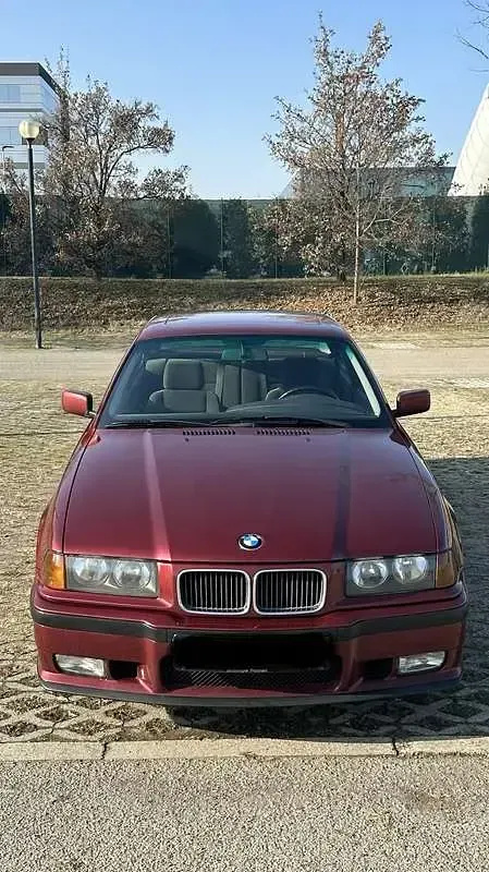 Usata BMW 320 150 CV (110 kW) 1993 Rosso Coupé