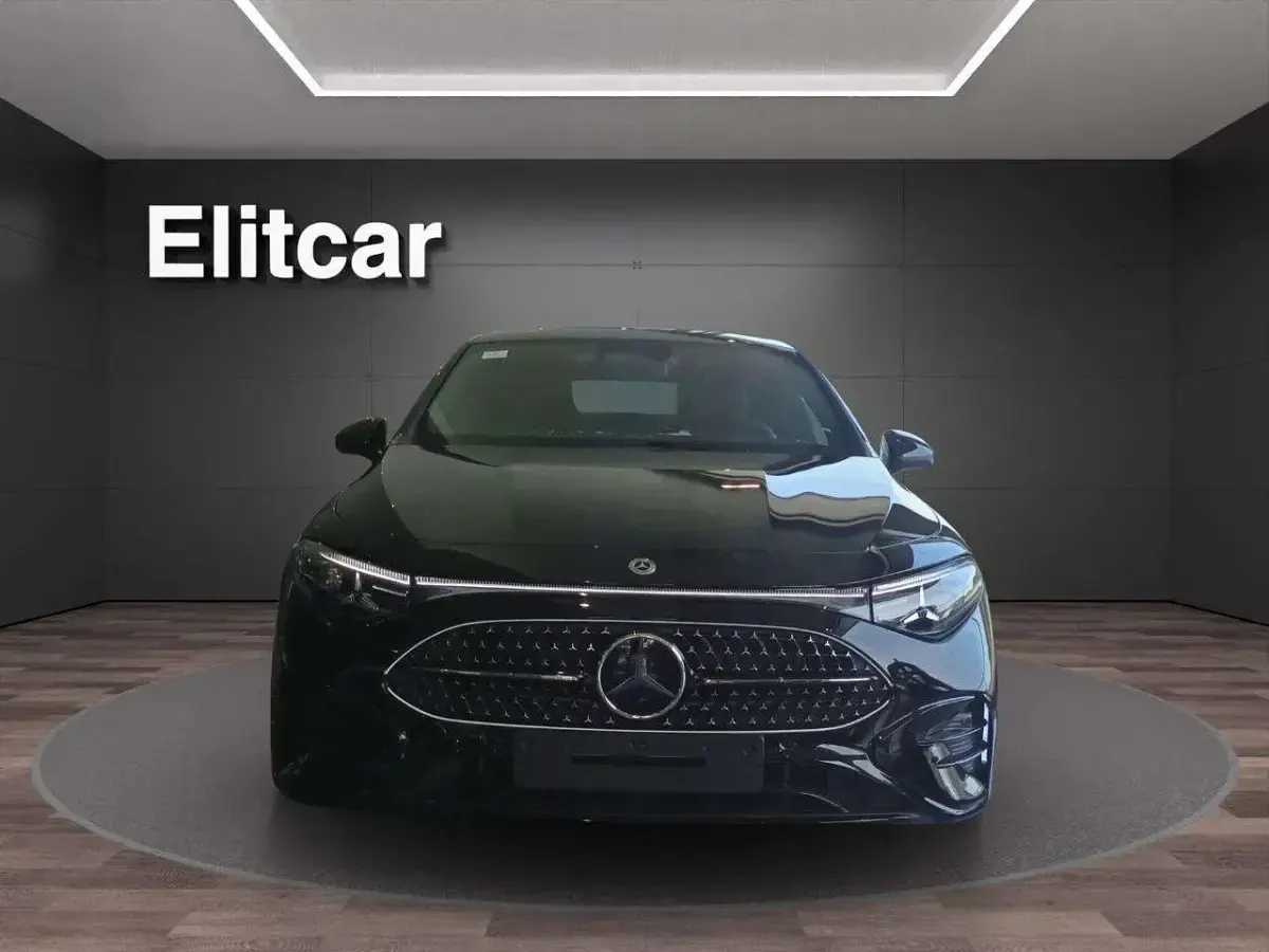 Nuova Mercedes CLA200 Premium Plus 135 kW (184 CV) 2026 Nero notte Berlina