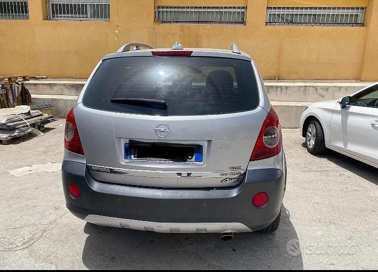 Usata Opel Antara 150 CV (110 kW) 2007 SUV