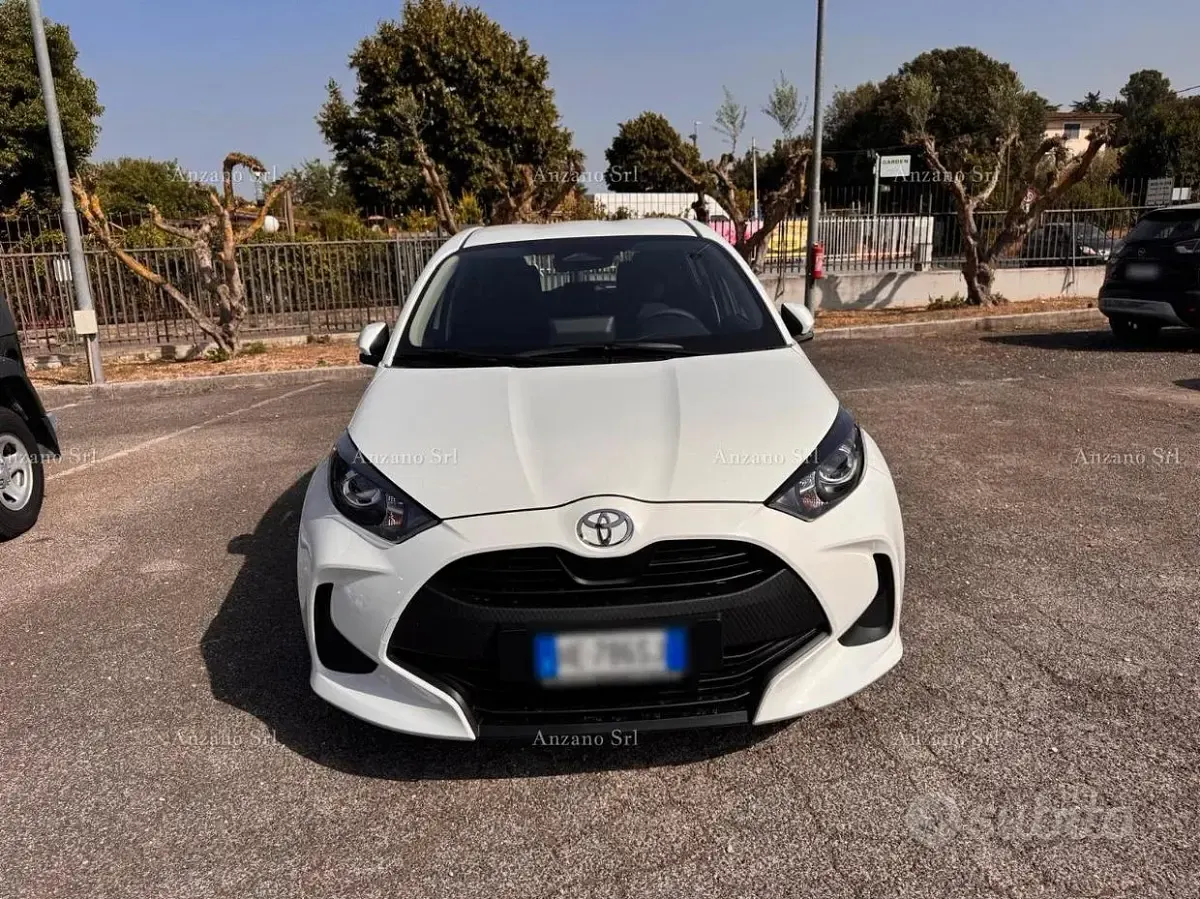 Nuova Toyota Yaris Hybrid 92 CV (67 kW) 2026 Other Berlina