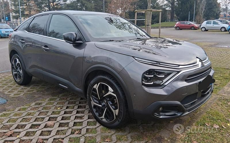 Usata Citroën C4 Shine 131 CV (96 kW) 2022 Berlina