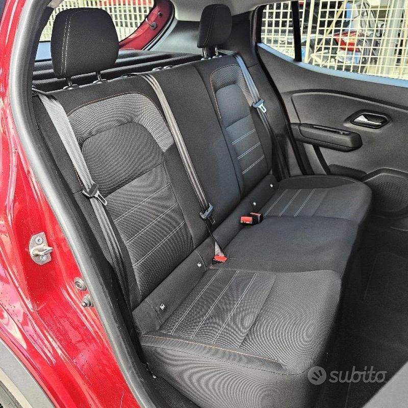 Usata Dacia Sandero Stepway 100 CV (73 kW) 2022 Rosso Berlina