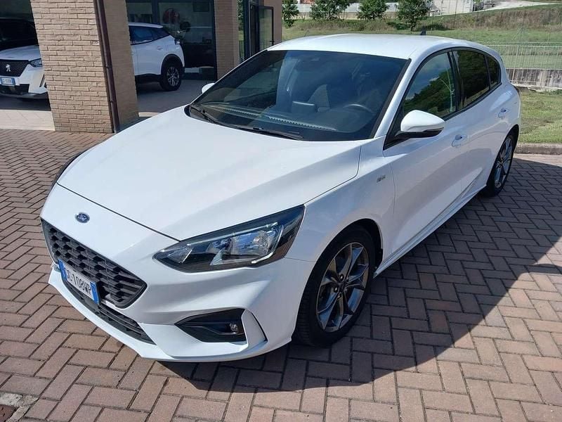 Bianco Usata 2020 Ford Focus ST-Line Berlina | 16.399 € (Cara) - Immagine 1/4