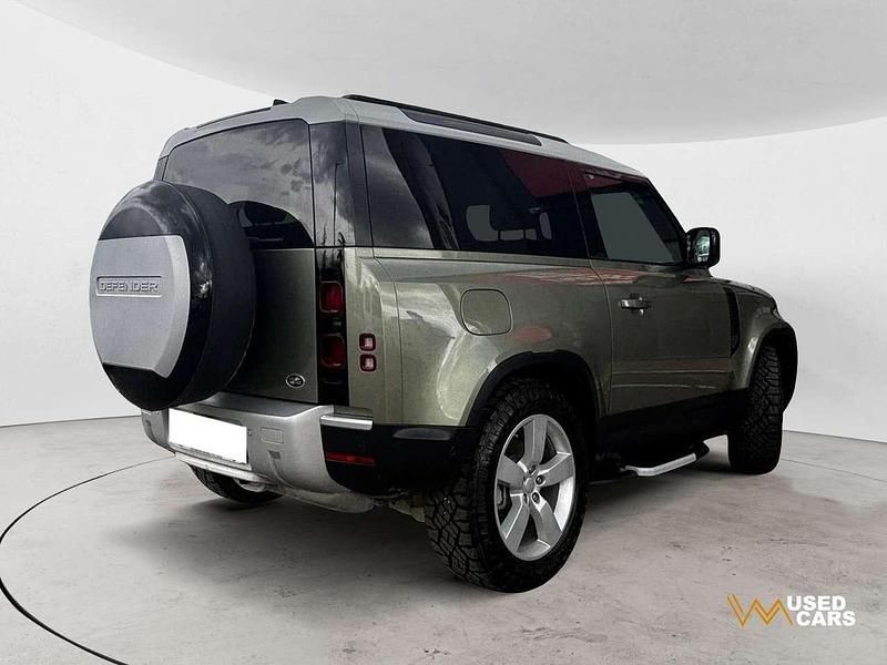 Usata Land Rover Defender First Edition 250 CV (183 kW) 2021 Verde SUV