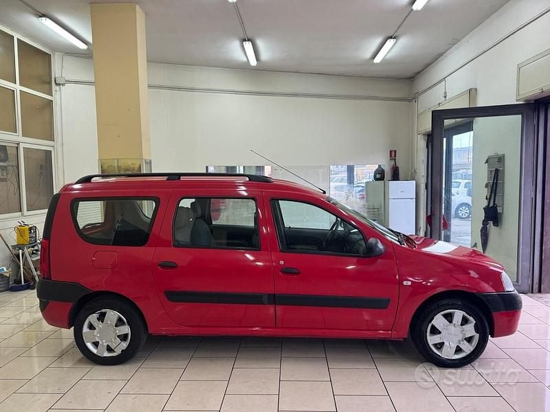 Usata Dacia Logan 87 CV (63 kW) 2008 Rosso Station wagon