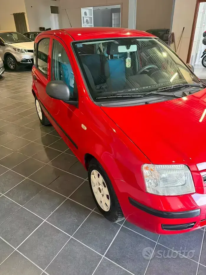 Usata Fiat Panda 69 CV (50 kW) 2010 Rosso Utilitaria