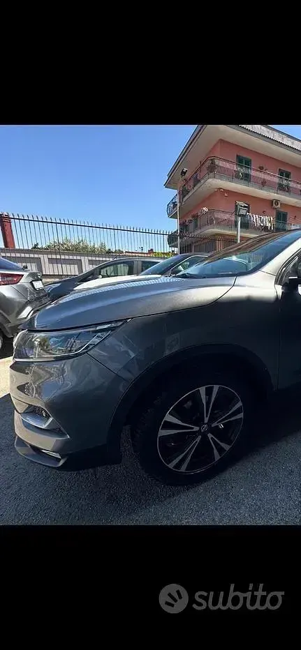 Usata Nissan Qashqai Tekna 110 CV (80 kW) 2018 Grigio SUV