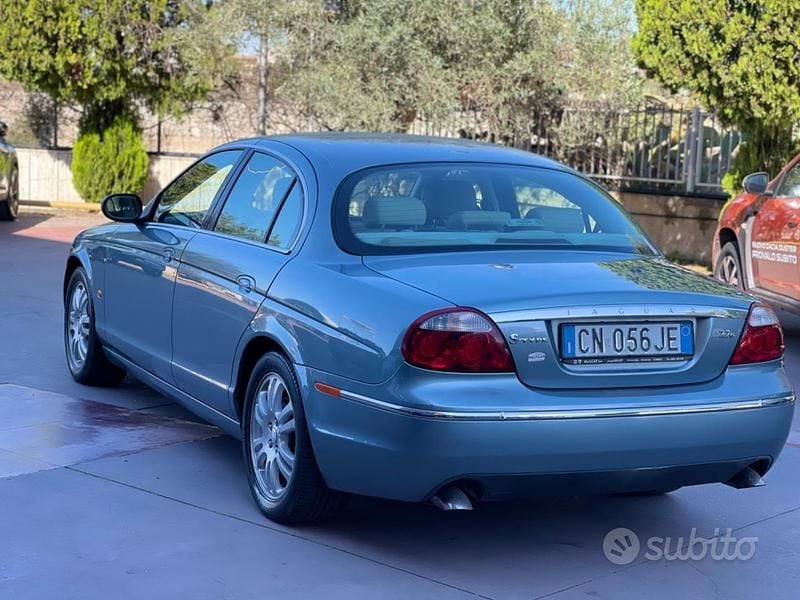 Usata Jaguar S-Type S 207 CV (152 kW) 2004 Blu Berlina