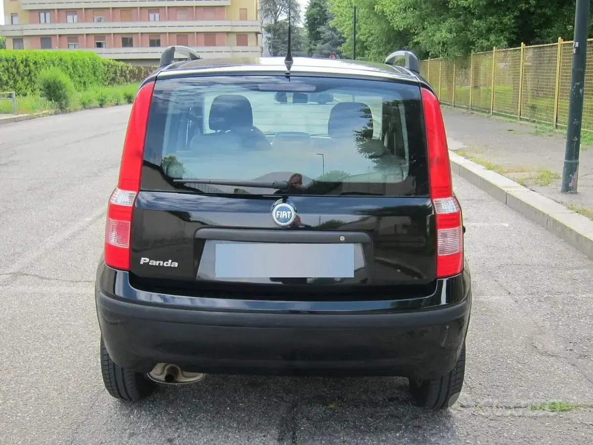 Usata Fiat Panda Emotion 60 CV (44 kW) 2006 Nero Utilitaria