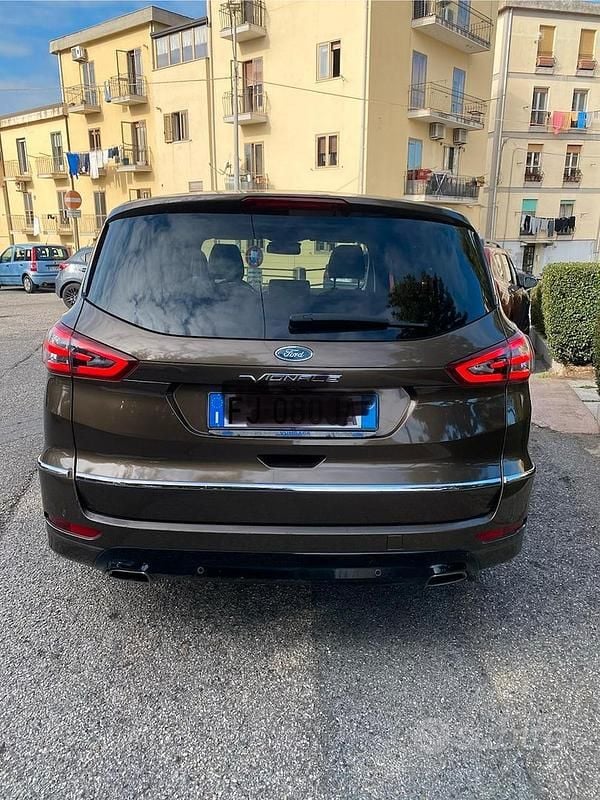 Usata Ford S-MAX 190 CV (139 kW) 2017 Monovolume