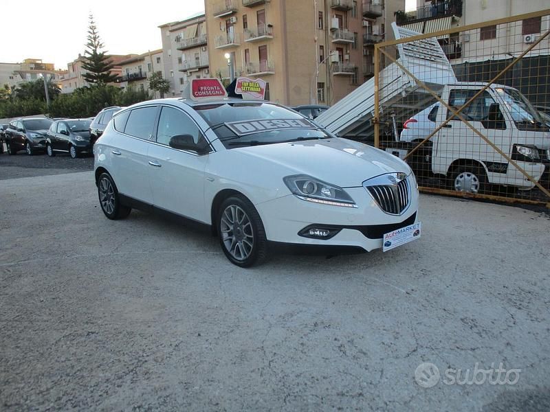Usata Lancia Delta 120 CV (88 kW) 2009 Bianco Utilitaria