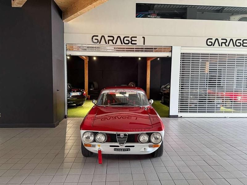 Usata Alfa Romeo 2000 Veloce 150 CV (110 kW) 1971 Rosso Coupé