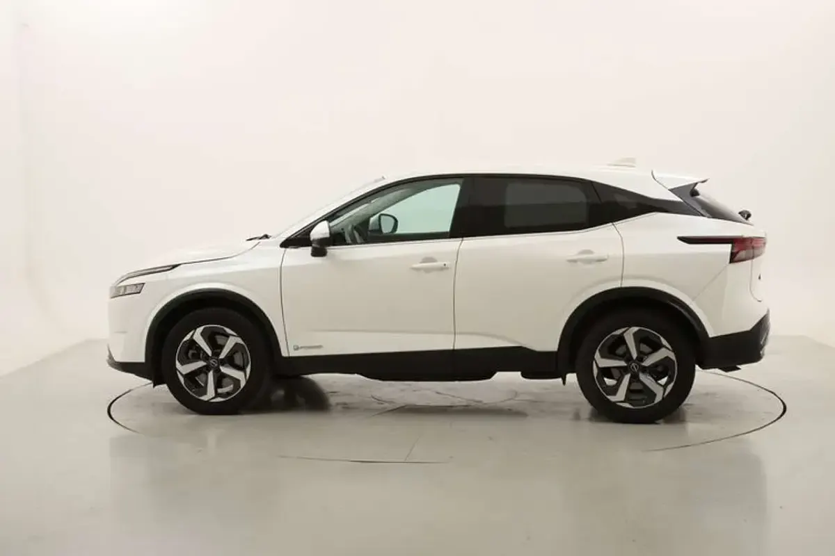 Usata Nissan Qashqai N-Connecta 190 CV (139 kW) 2023 Bianco SUV