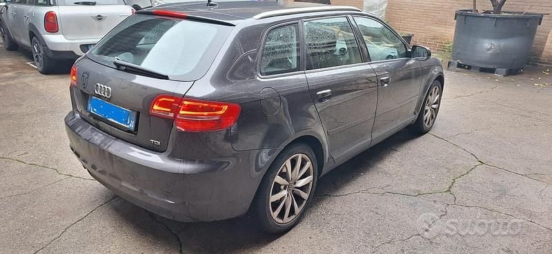 Usata Audi A3 105 CV (77 kW) 2012 Nero Utilitaria