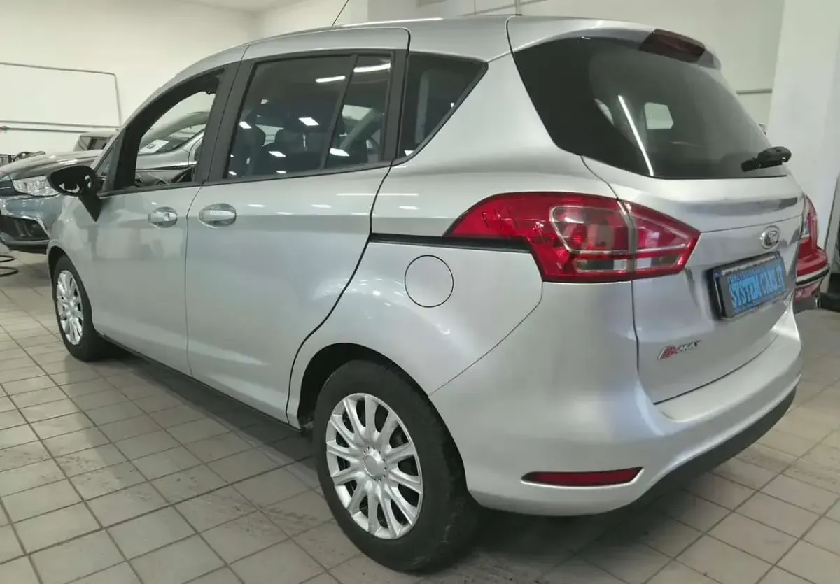 Usata Ford B-MAX Business Edition 75 CV (55 kW) 2017 Argento Monovolume