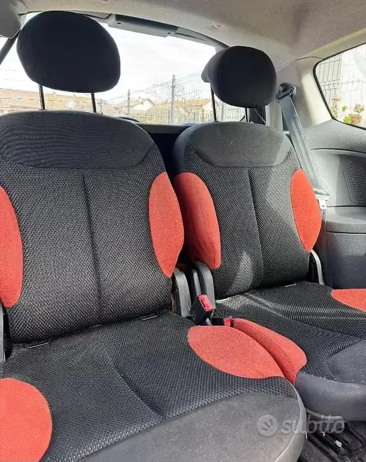 Usata Citroën C2 68 CV (50 kW) 2005 Nero Utilitaria