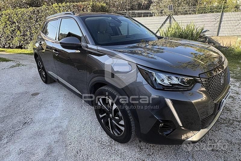 Usata Peugeot 2008 Allure 110 CV (80 kW) 2021 Grigio SUV