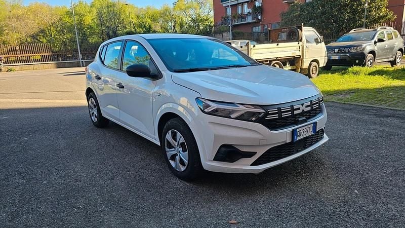 Usata Dacia Sandero Essentiel 100 CV (73 kW) 2023 Bianco Berlina