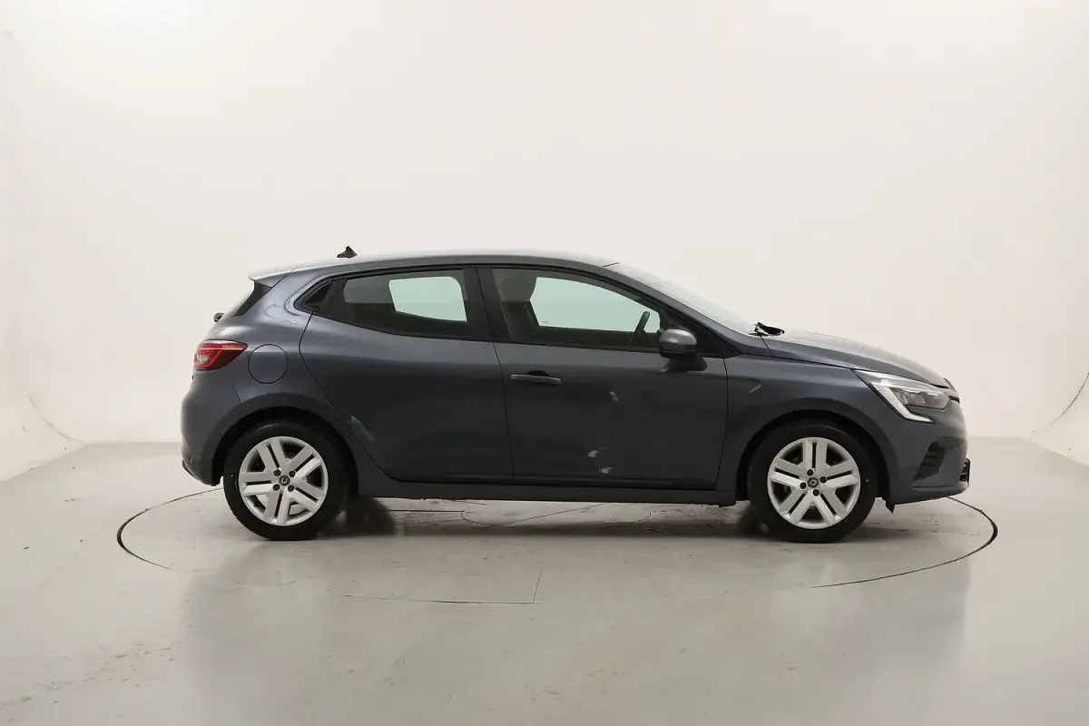 Usata Renault Clio Zen 140 CV (102 kW) 2022 Utilitaria
