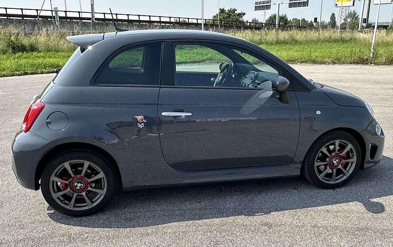 Usata Abarth 595 145 CV (106 kW) 2021 Grigio Utilitaria