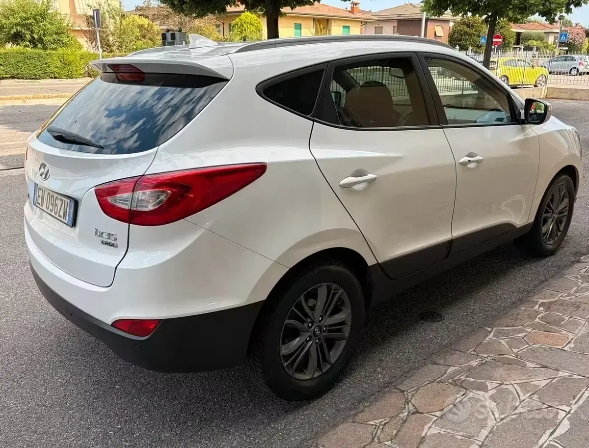 Usata Hyundai ix35 115 CV (84 kW) 2014 Bianco SUV