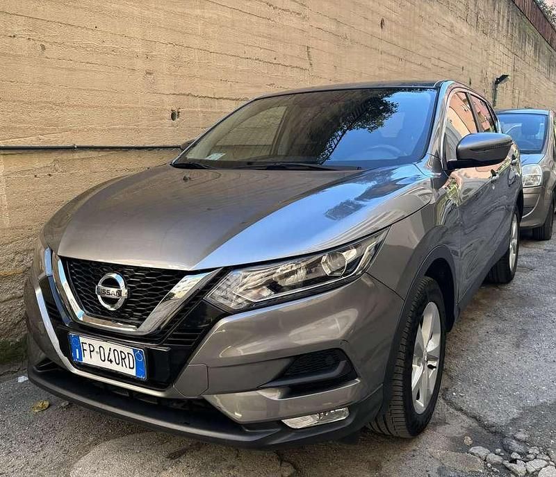 Usata Nissan Qashqai 131 CV (96 kW) 2018 Grigio SUV