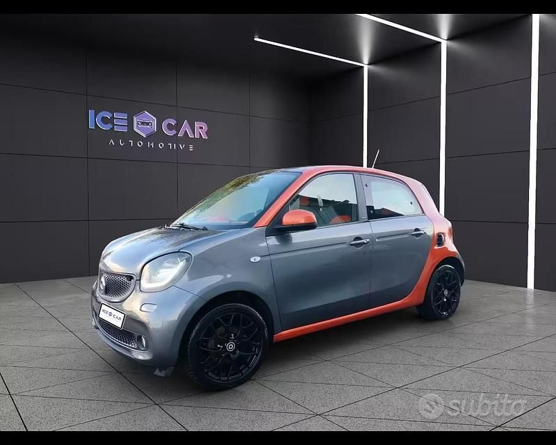 Usata Smart ForFour Edition #1 71 CV (52 kW) 2016 Grigio Utilitaria