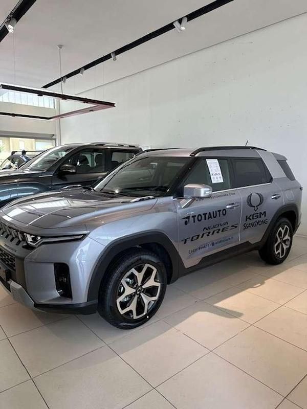 Nuova KGM Torres 163 CV (119 kW) 2025 Antracite SUV