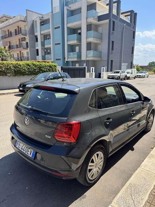 Usata VW Polo 64 CV (47 kW) 2016 Berlina