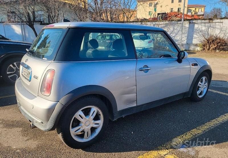 Usata Mini Cooper Coupé 116 CV (85 kW) 2006 Grigio Coupé