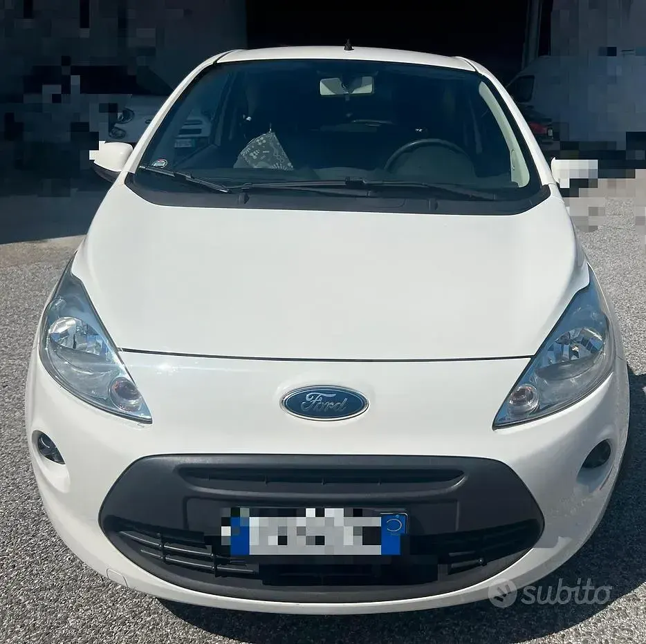 Usata Ford Ka 69 CV (50 kW) 2015 Bianco Berlina
