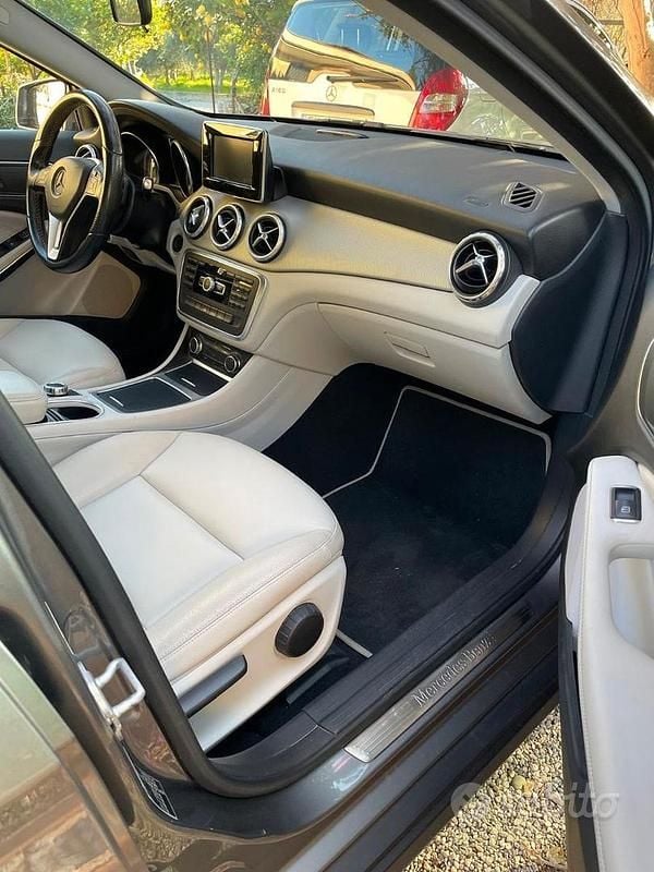 Usata Mercedes GLA200 Premium 2014 SUV